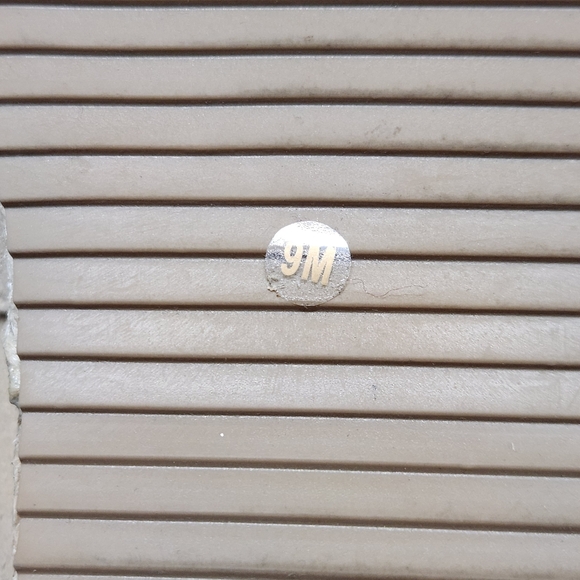 Haute Hippie Aria Suede Mule Clogs Tan Beige Buckle Slip-On 9M NWOT - Picture 10 of 11